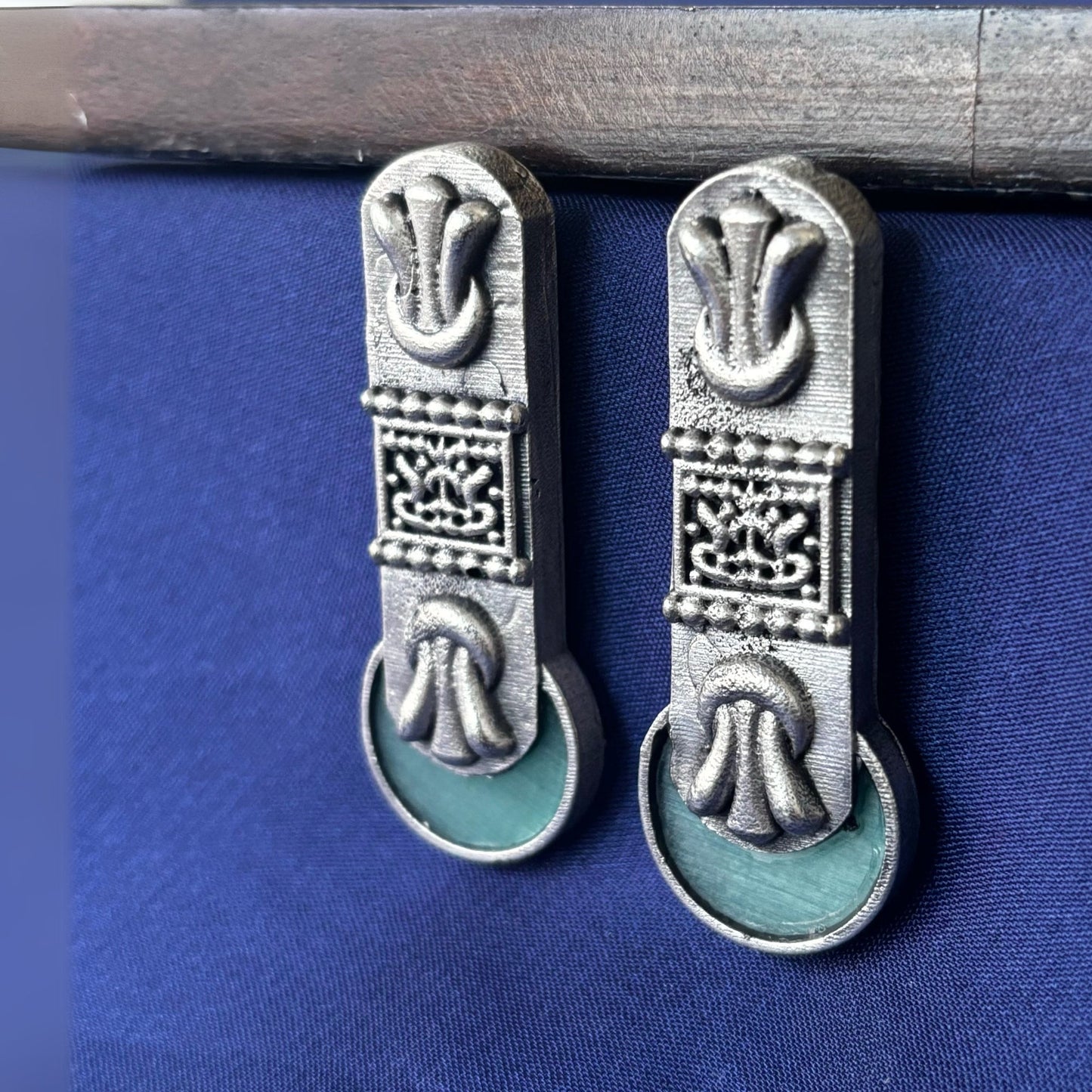 Silva Sutra Aqua Crescent Drops