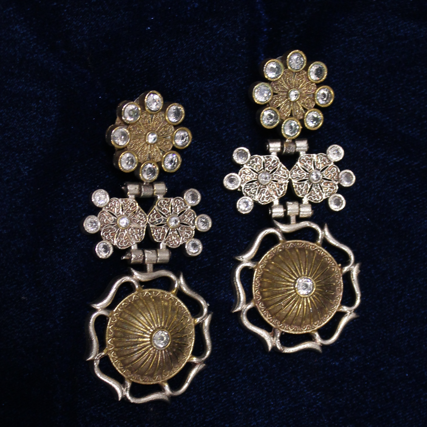 Antique Gold Silver Flower Link Studs