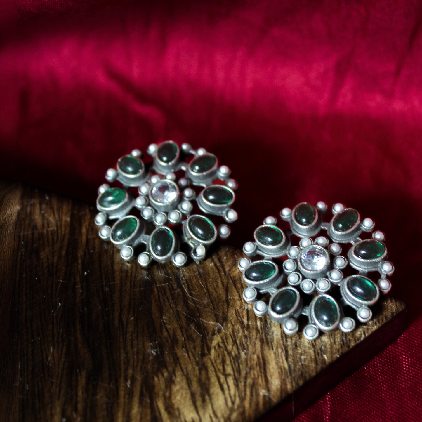 Silva Sutra Floral Green Crystal Studs