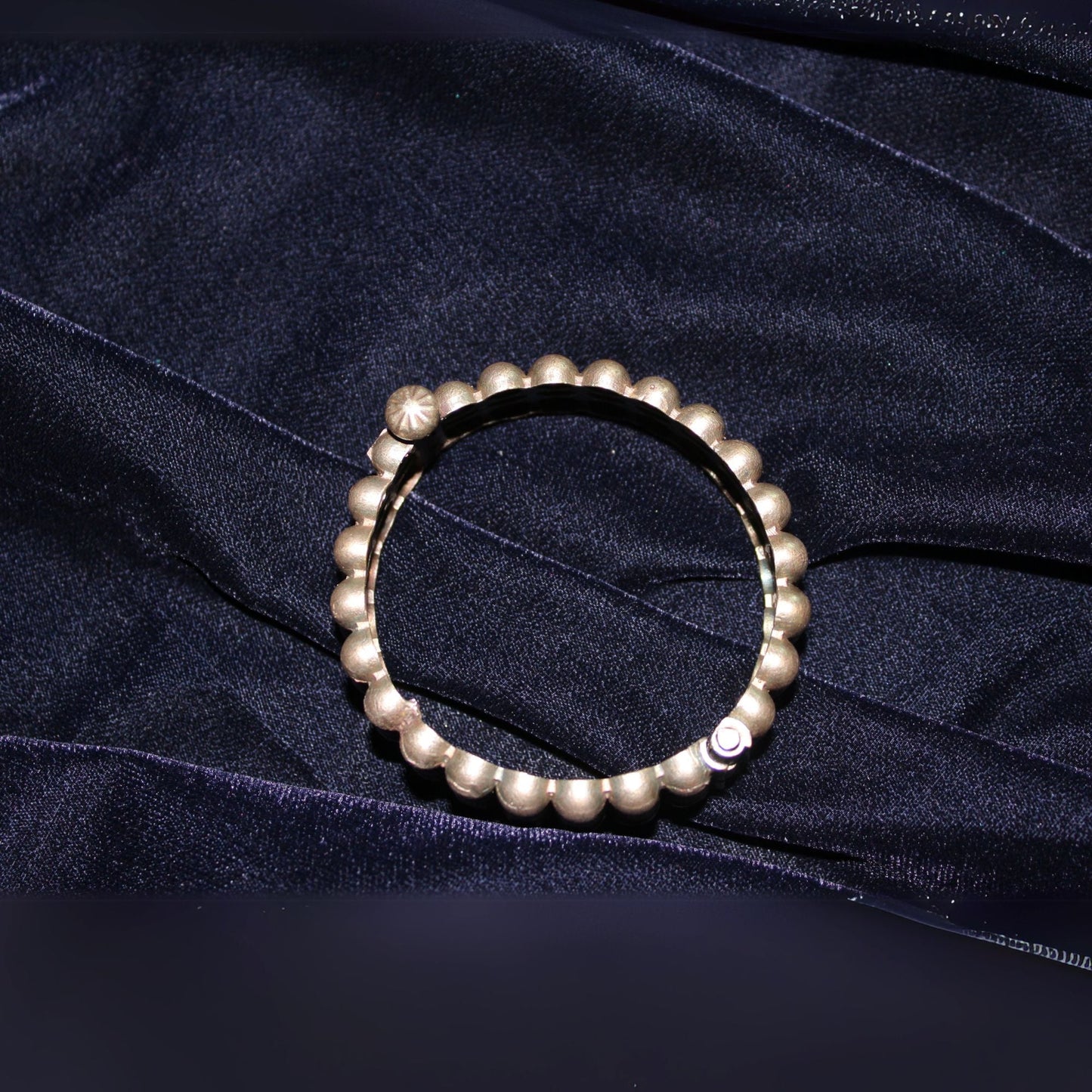 Silva Sutra Bohemian Beaded bangle