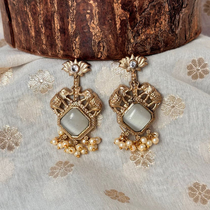 Silva Sutra Moonlit Elephant charm earring