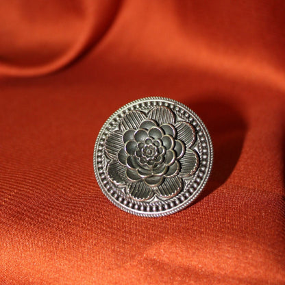Silva Sutra intricate floral ring