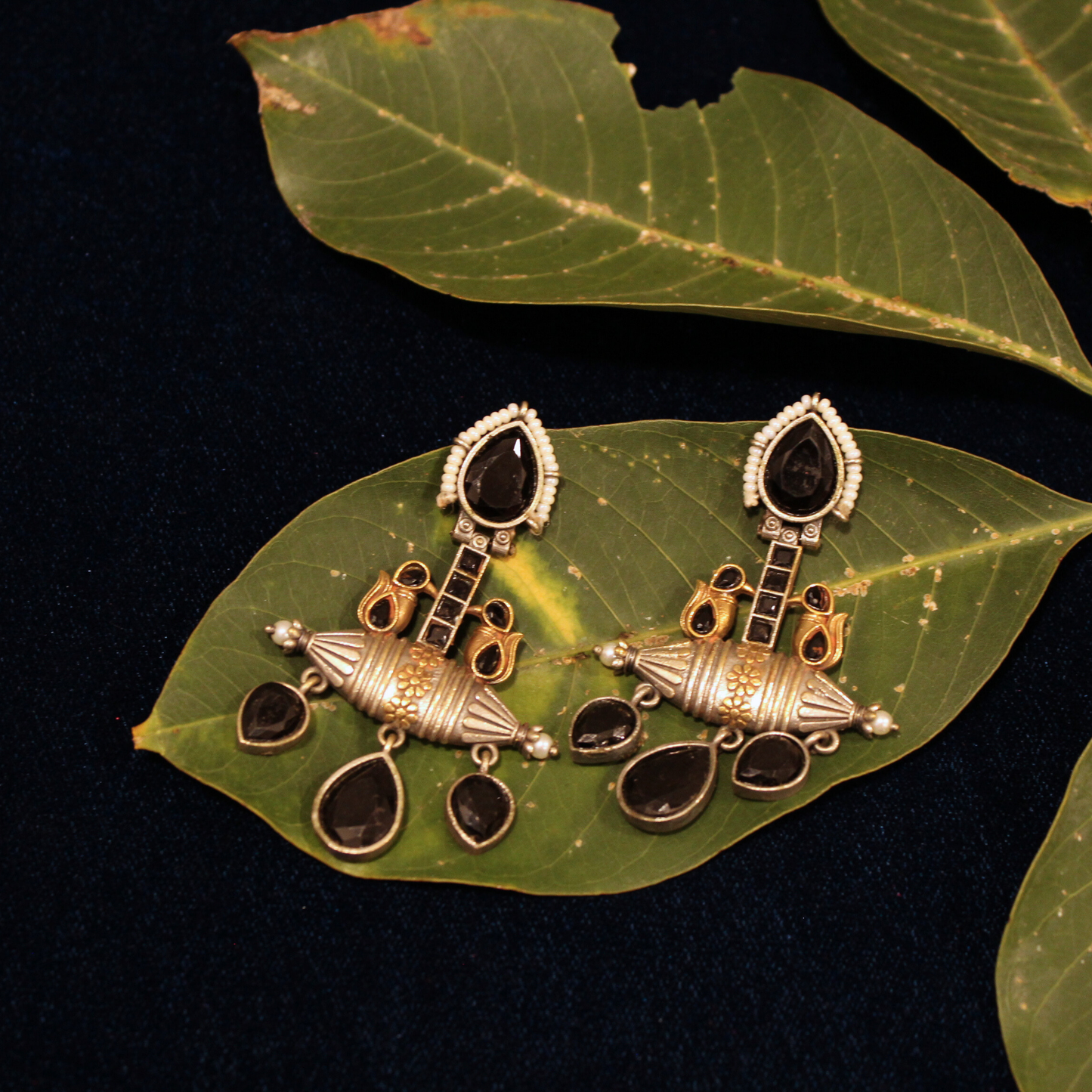 Black Stone Tribal Drops