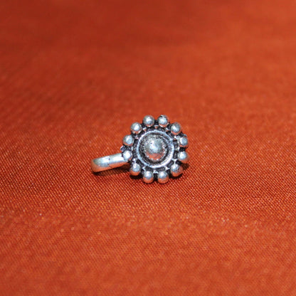 Silva Sutra floral nose pin