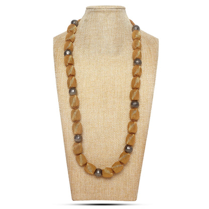 single layer fabric beaded necklace in metalic hues
