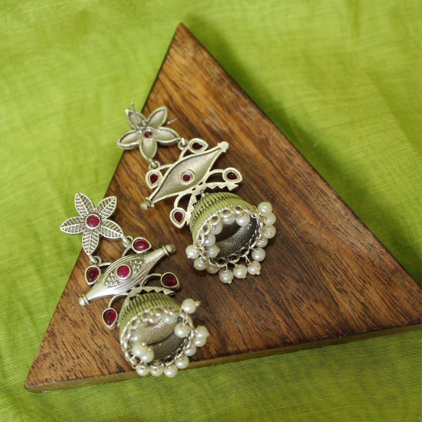 Silva Sutra Silver Floral Jhumka Pearls