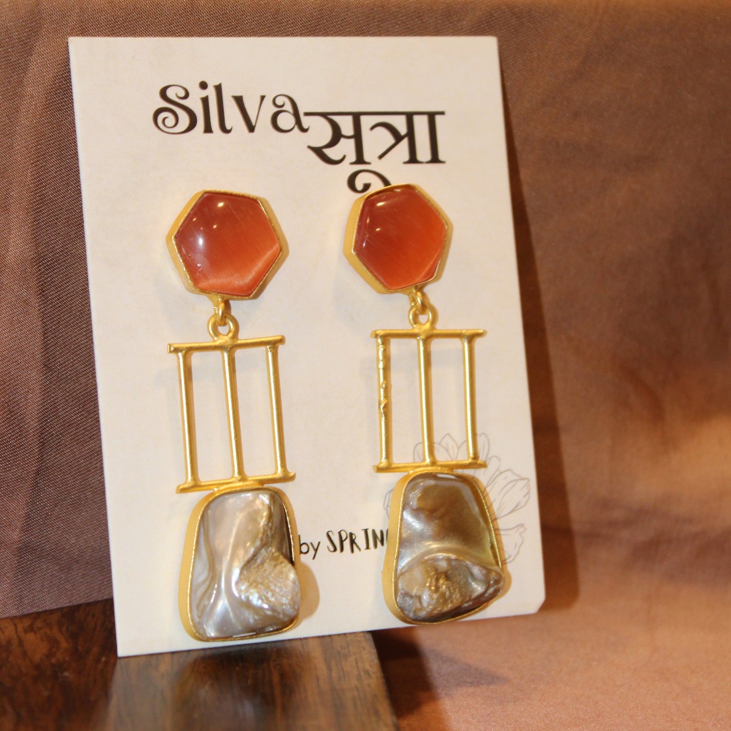 Silva Sutra Pearl & Hexagon Drops in orange